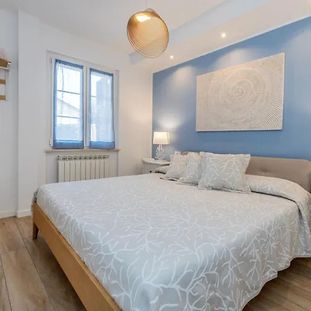 Apartment Isabel Beach&bike Finale Ligure